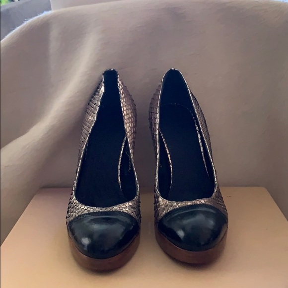 Golden Goose - Picture 6 of 7